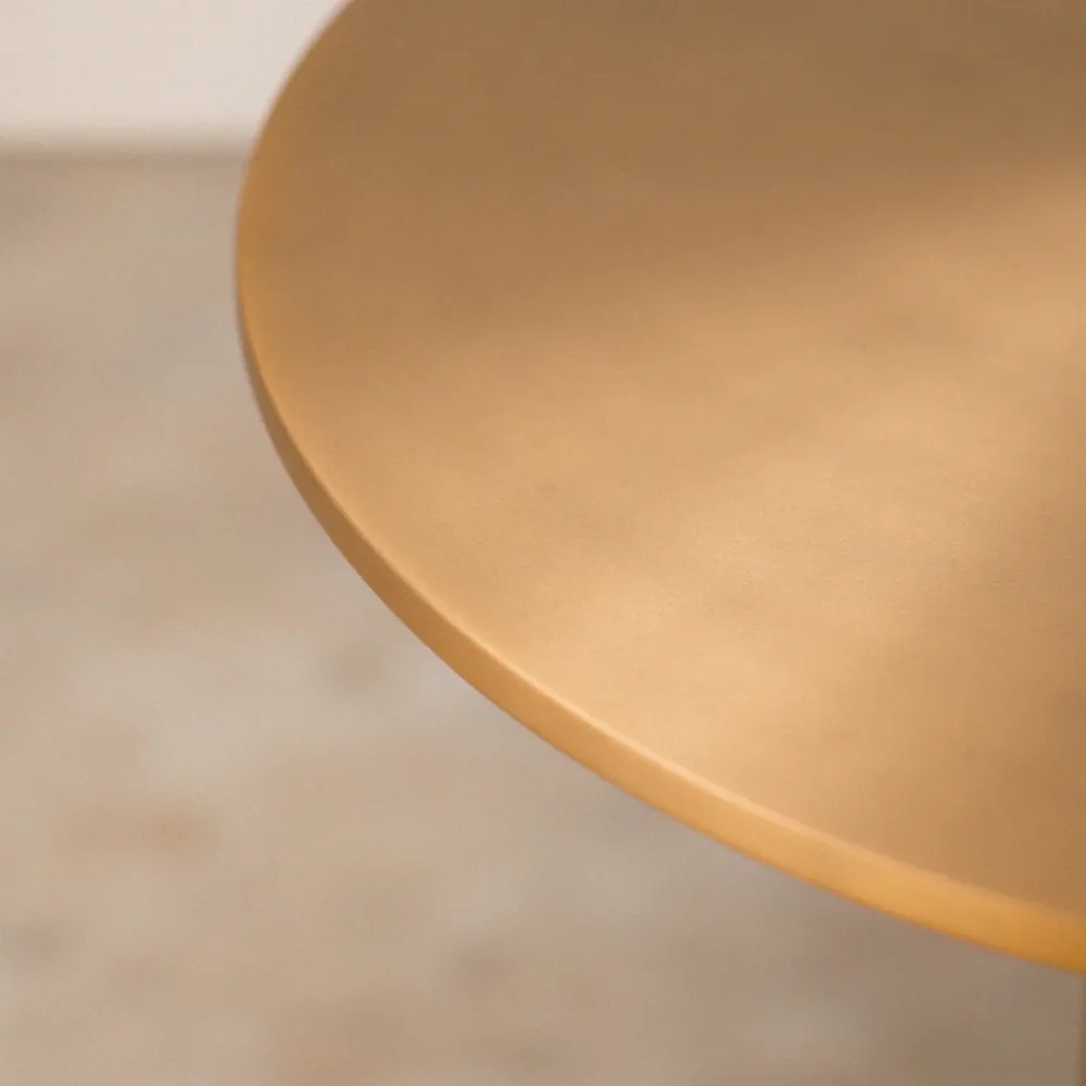House Nordic LECCO Table d'appoint en effet laiton et marbre ø51cm