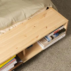 Karup Design MERGE Lit avec rangement en bois 140x200cm