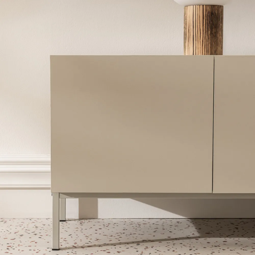 Drawer QUENOR Meuble TV 3 portes 1 tiroir en bois et métal L180cm