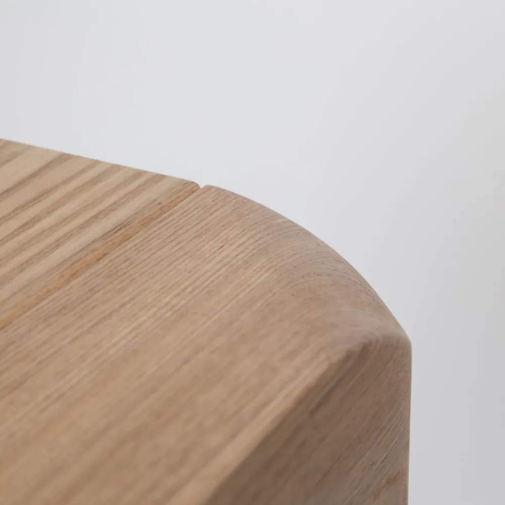 Zuiver STORM Table à manger 6 personnes aux bords arrondis en bois